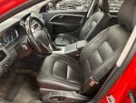 Volvo V70 2016 Punainen