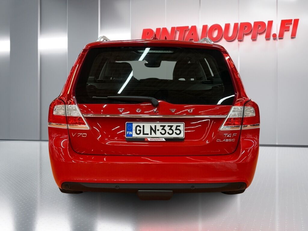 Volvo V70 2016 Punainen