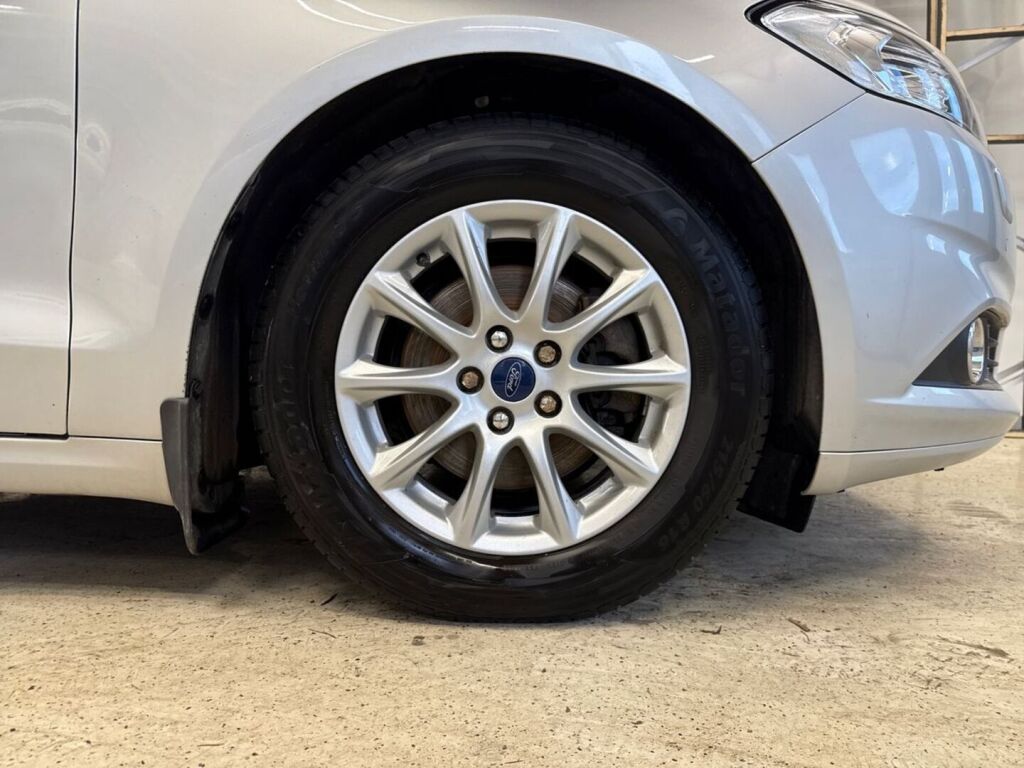 Ford Mondeo 2016 Harmaa