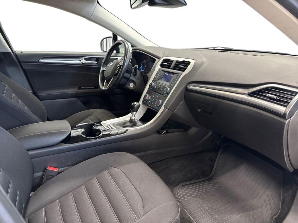 Ford Mondeo 2016 Harmaa