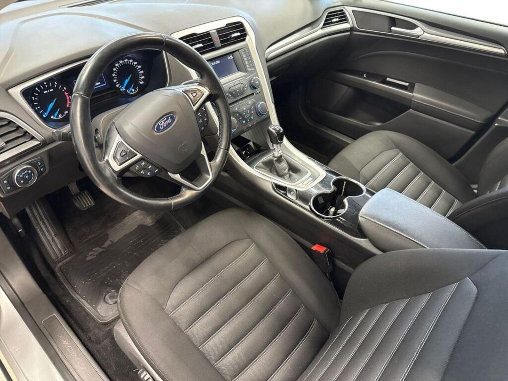 Ford Mondeo 2016 Harmaa