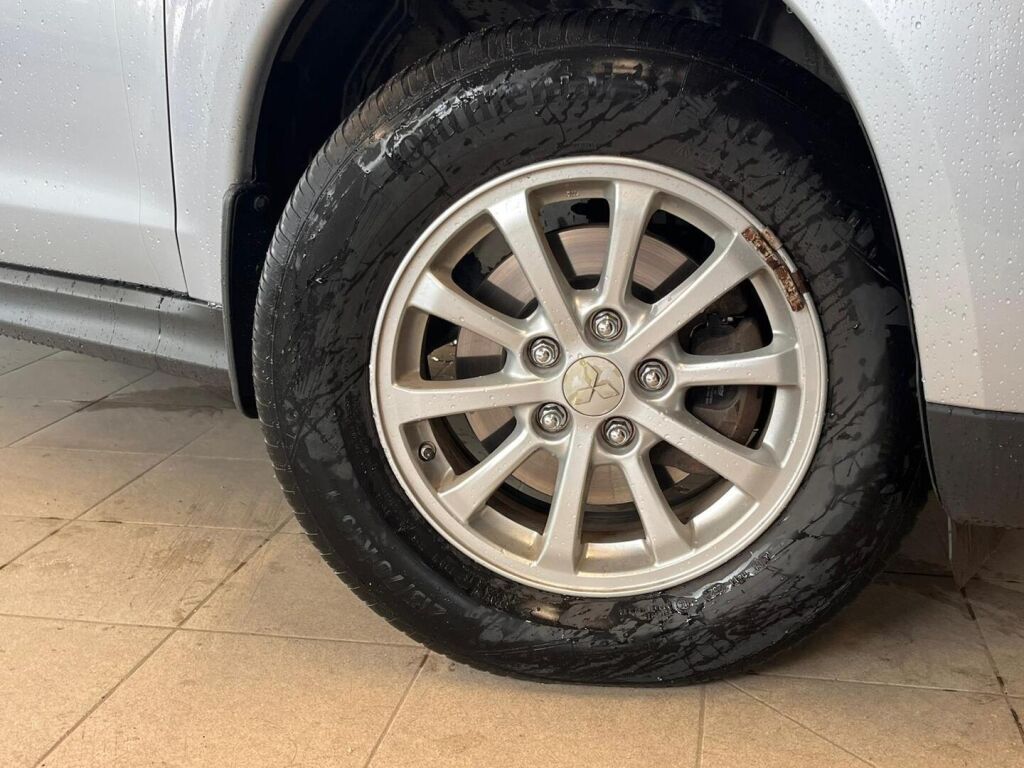 Mitsubishi ASX 2015 Harmaa
