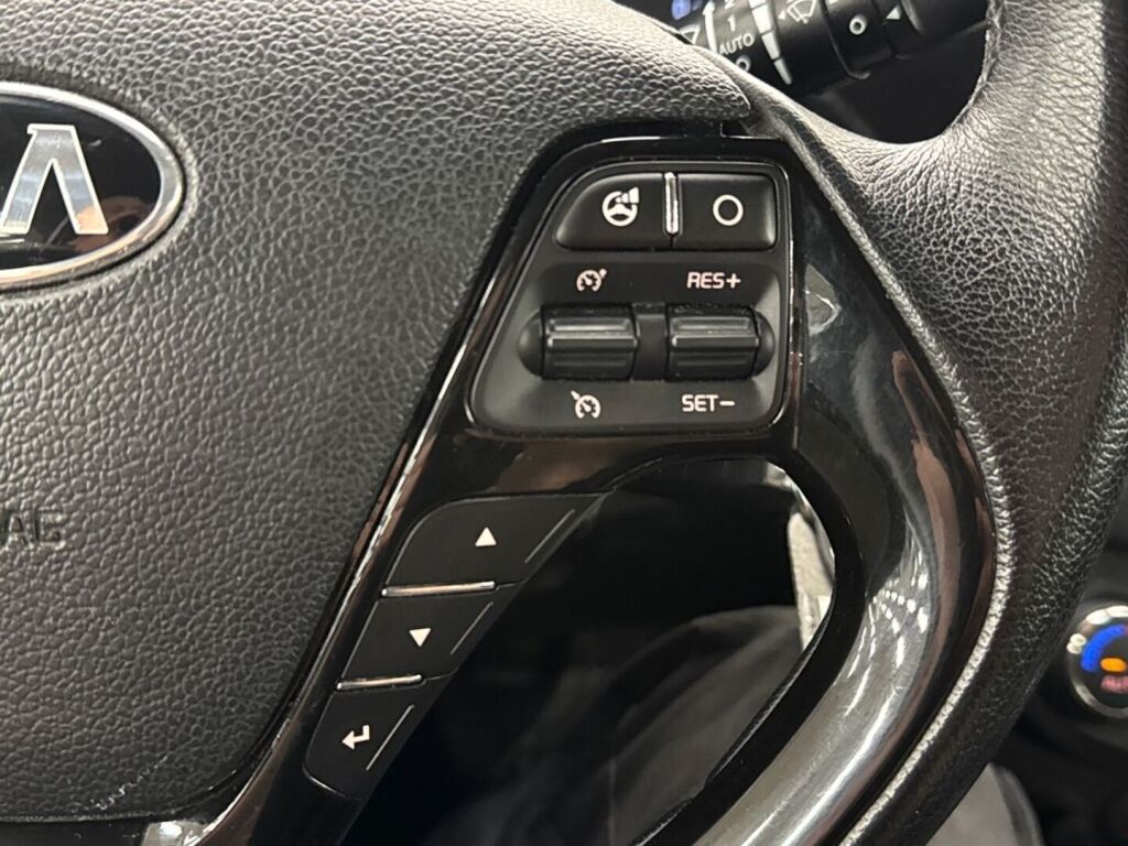 Kia Ceed 2015 Valkoinen