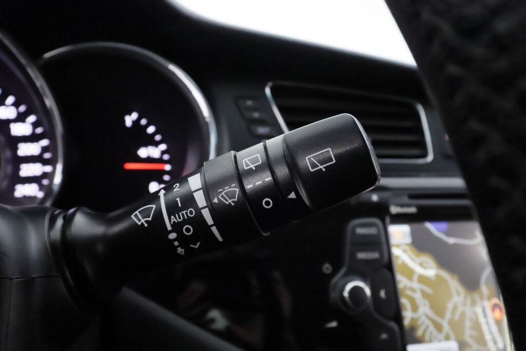 Kia Ceed 2015 Valkoinen