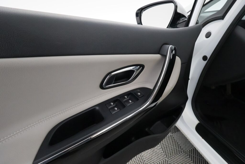 Kia Ceed 2015 Valkoinen