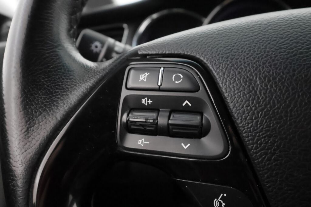 Kia Ceed 2015 Valkoinen