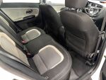 Kia Ceed 2015 Valkoinen