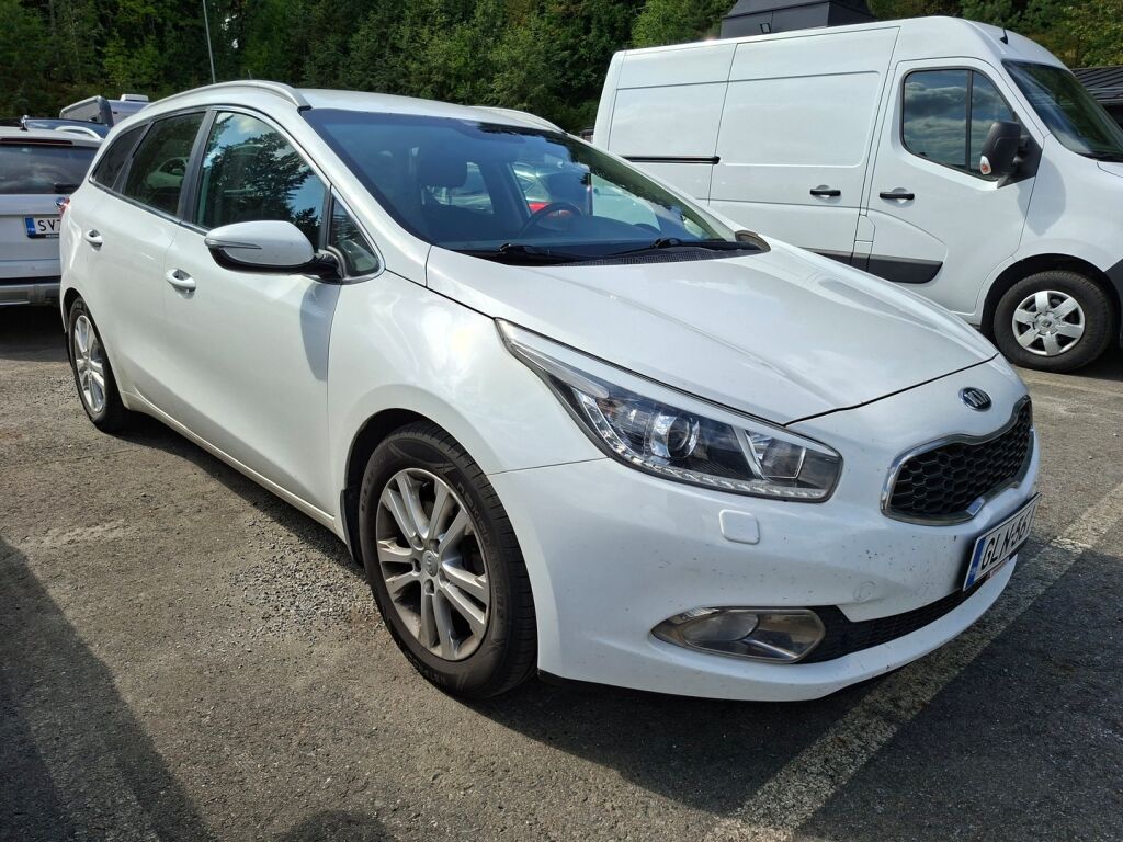 Kia Ceed 2015 Valkoinen