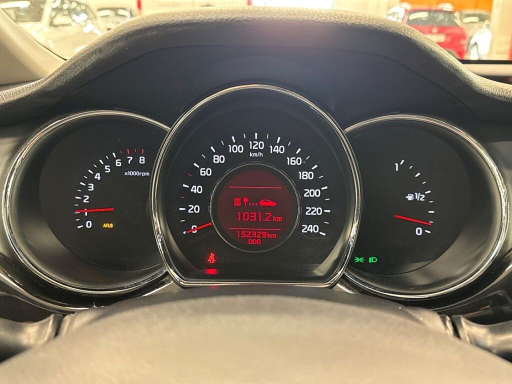 Kia Ceed 2015 Valkoinen