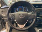 Toyota Auris 2015 Ruskea (beige)