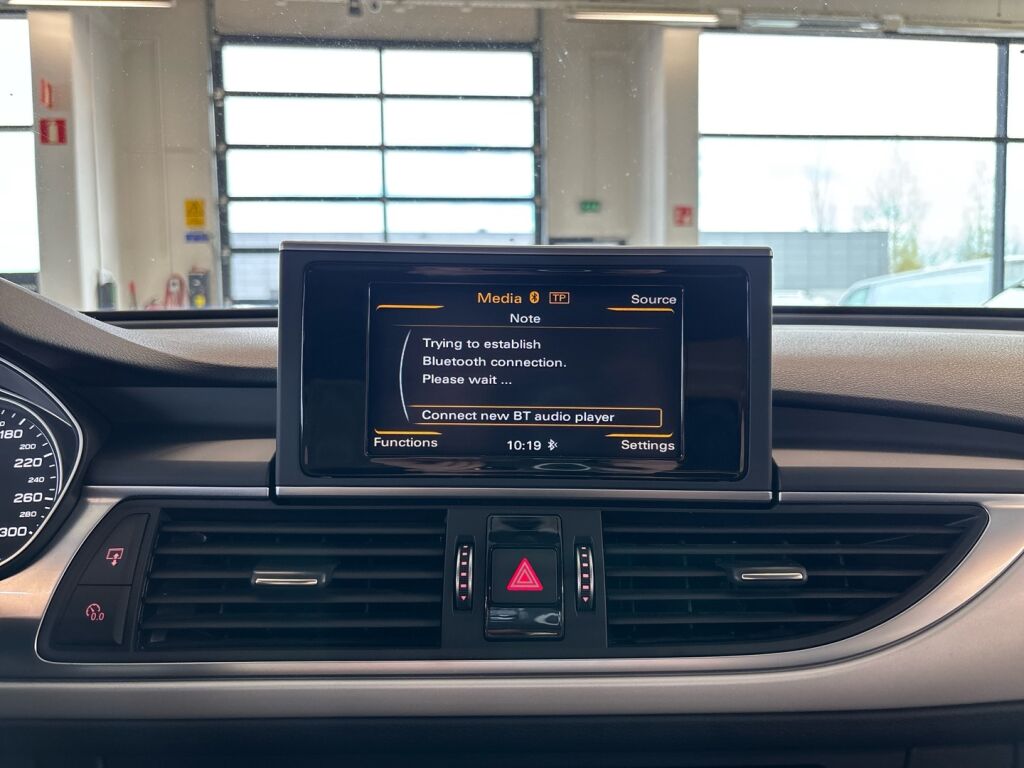 Audi A6 2015 Musta