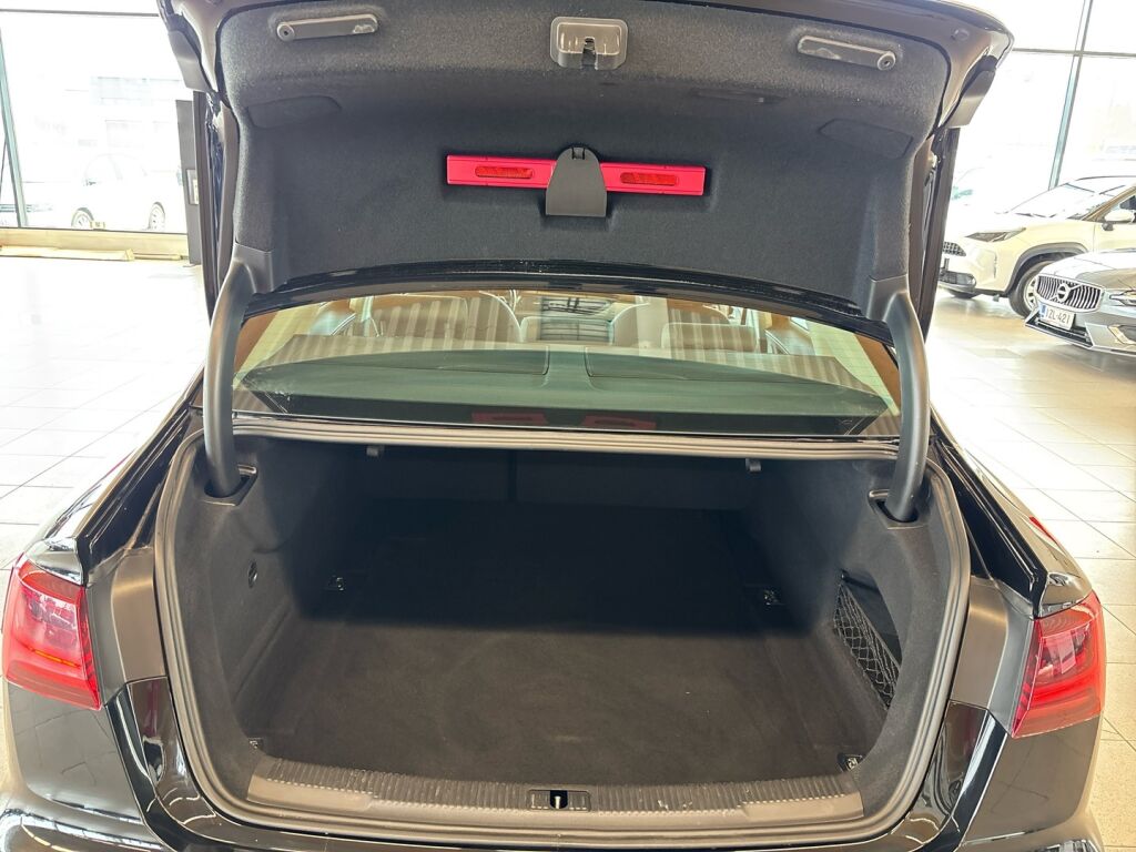 Audi A6 2015 Musta