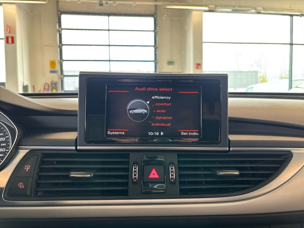 Audi A6 2015 Musta
