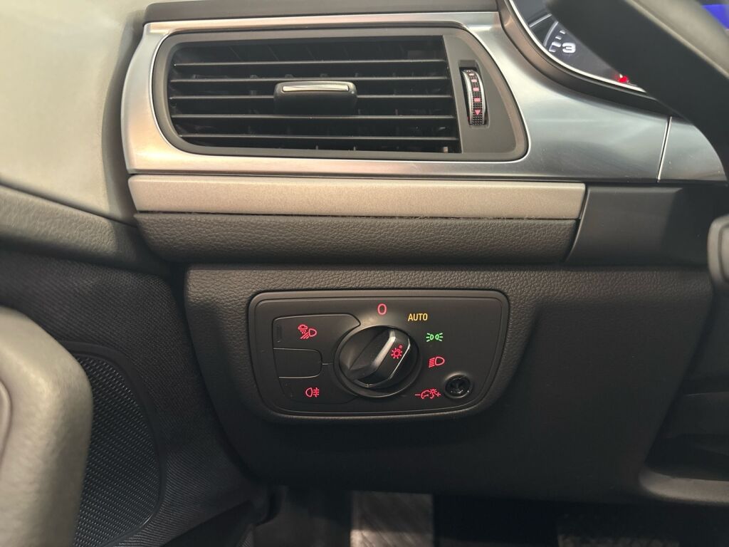 Audi A6 2015 Musta