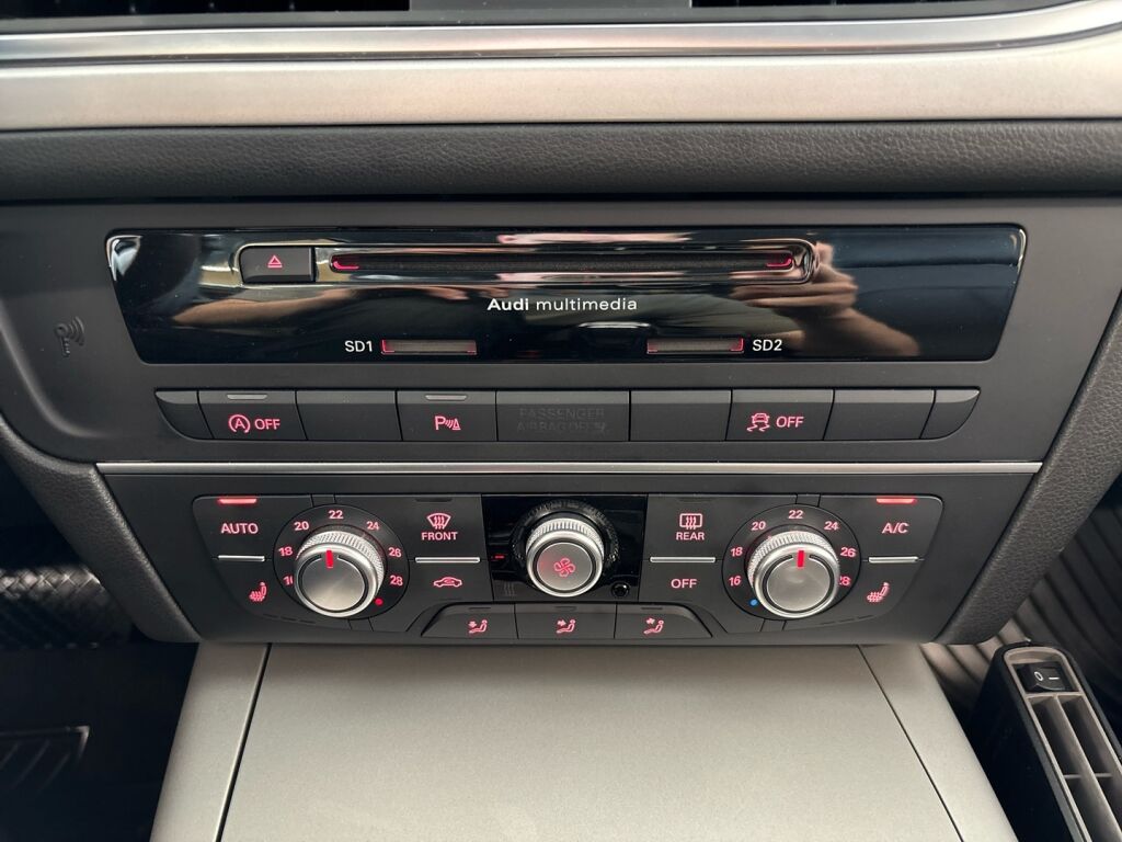 Audi A6 2015 Musta