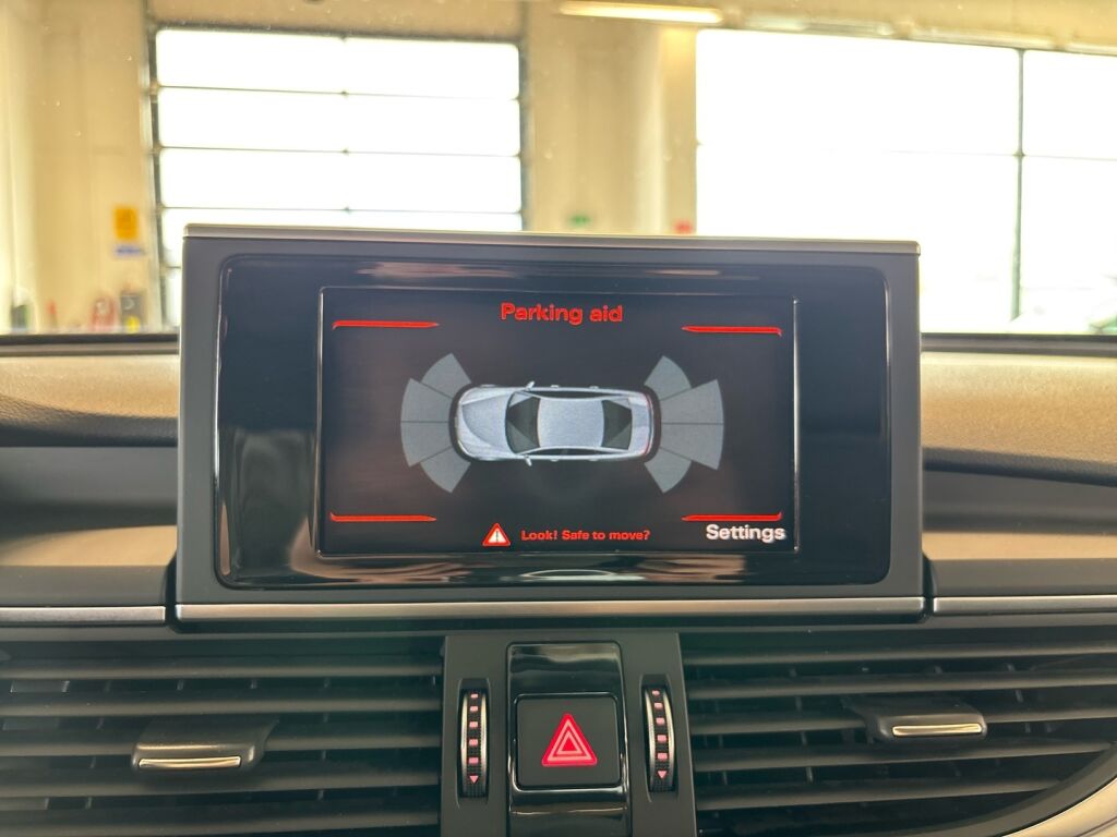 Audi A6 2015 Musta