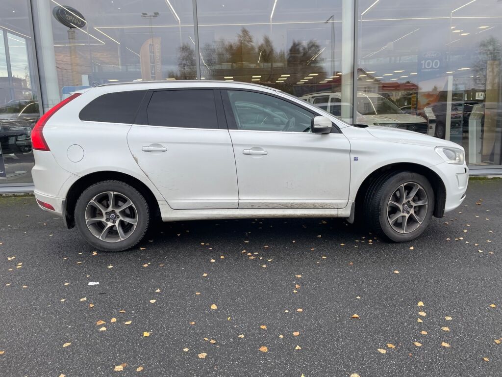 Volvo XC60 2015 Valkoinen
