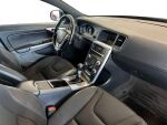 Volvo V60 2015 Musta