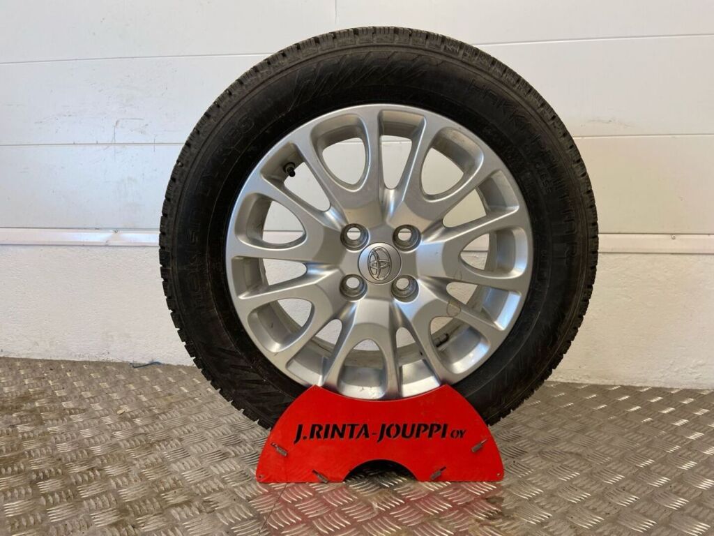 Toyota Yaris 2015 Sininen