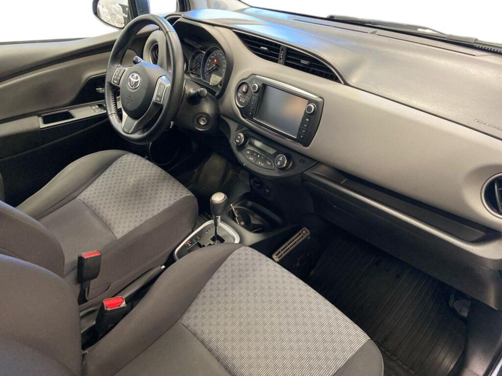 Toyota Yaris 2015 Sininen