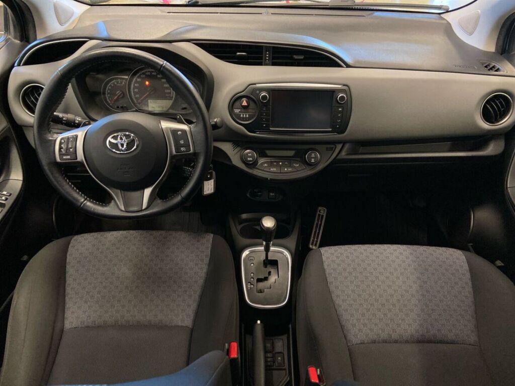Toyota Yaris 2015 Sininen