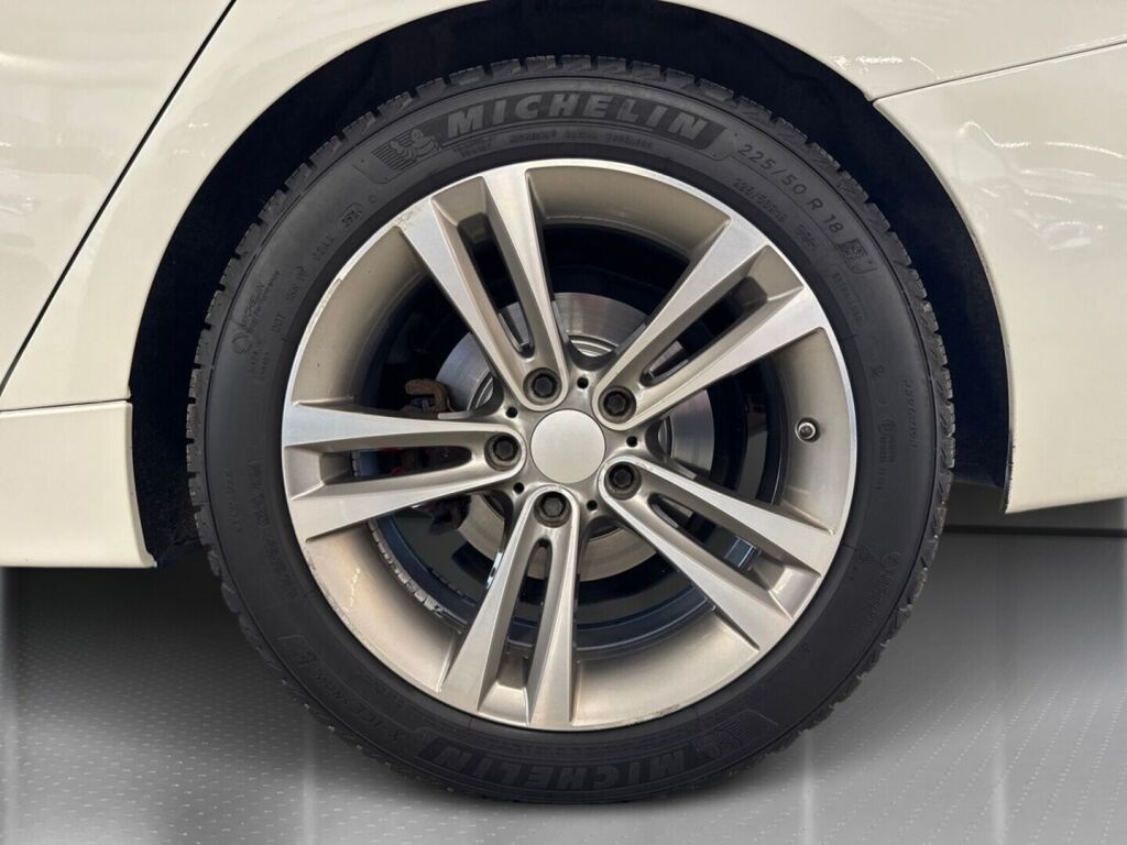 BMW 320 Gran Turismo 2015 Valkoinen