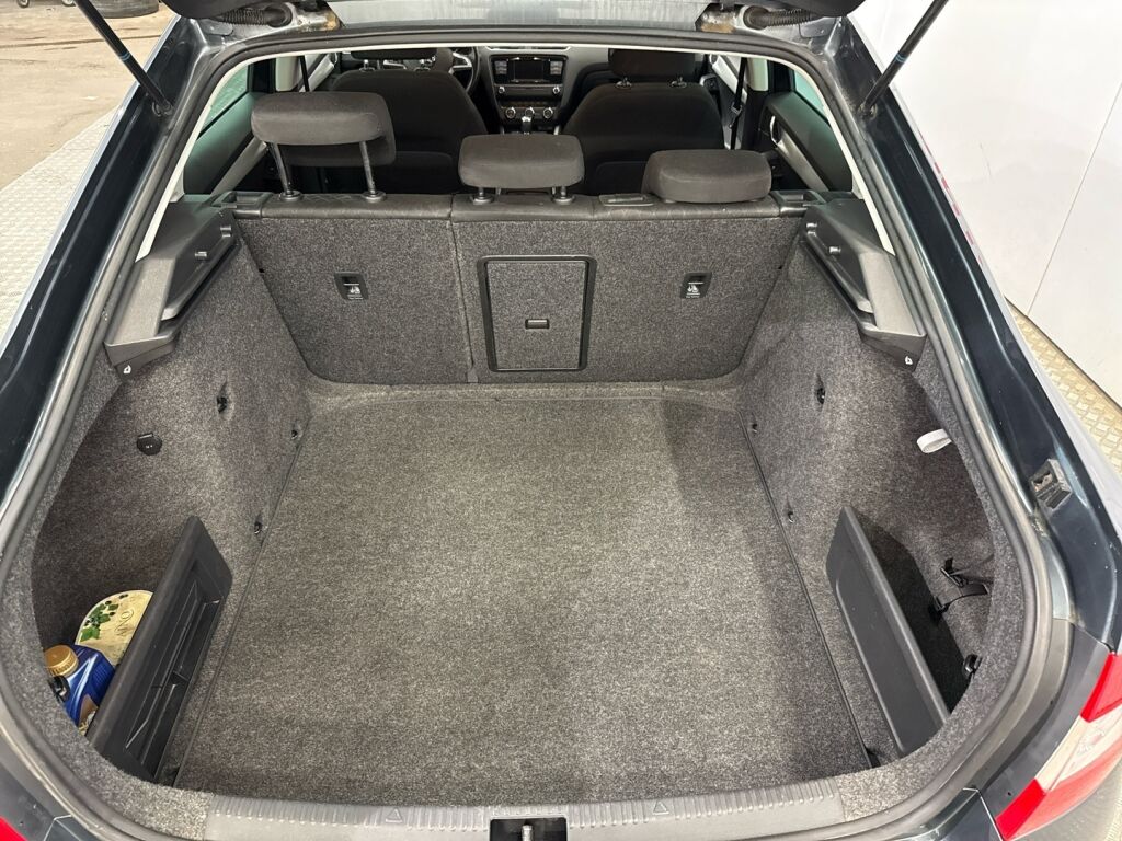 Skoda Octavia 2015 Harmaa