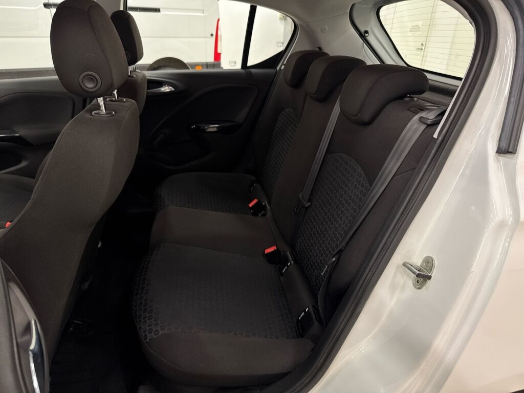 Opel Corsa 2015 Valkoinen