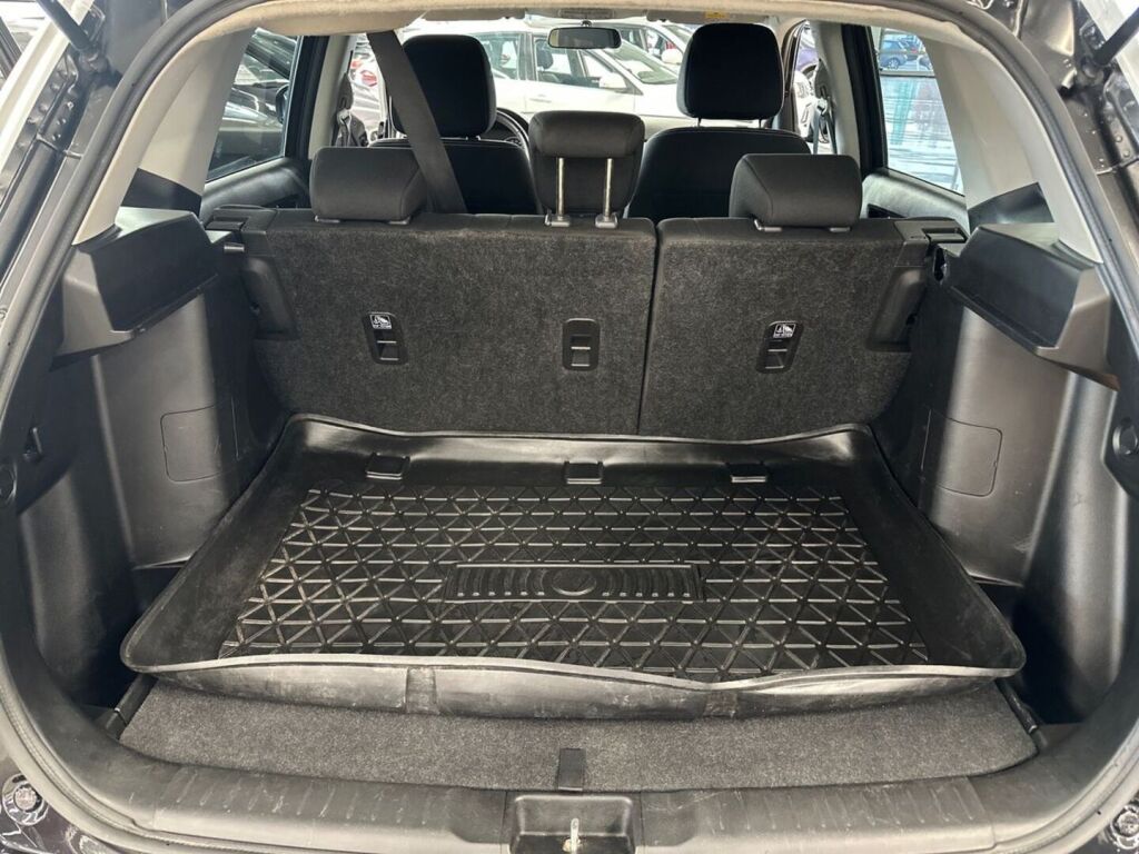 Suzuki Vitara 2016 Musta