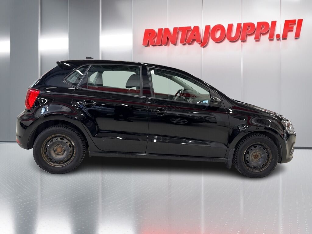 Volkswagen Polo 2015 Musta