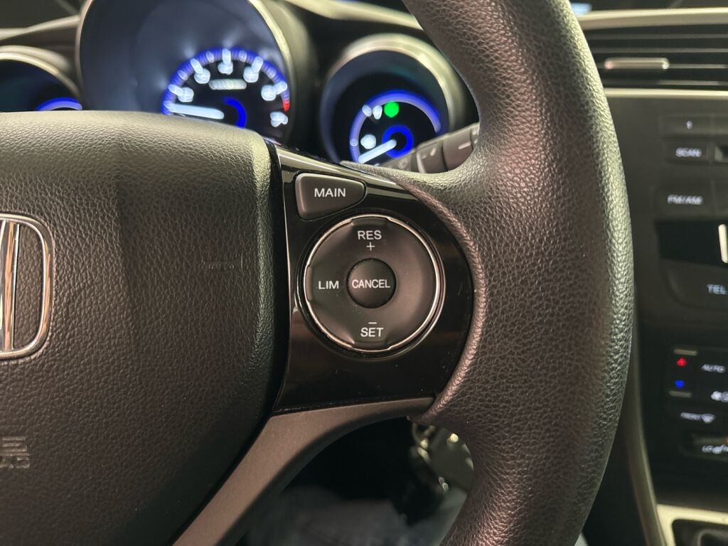 Honda Civic 2015 Ruskea (beige)