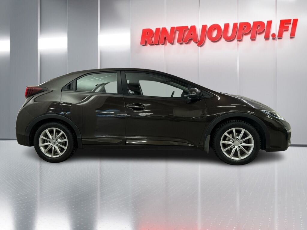 Honda Civic 2015 Ruskea (beige)