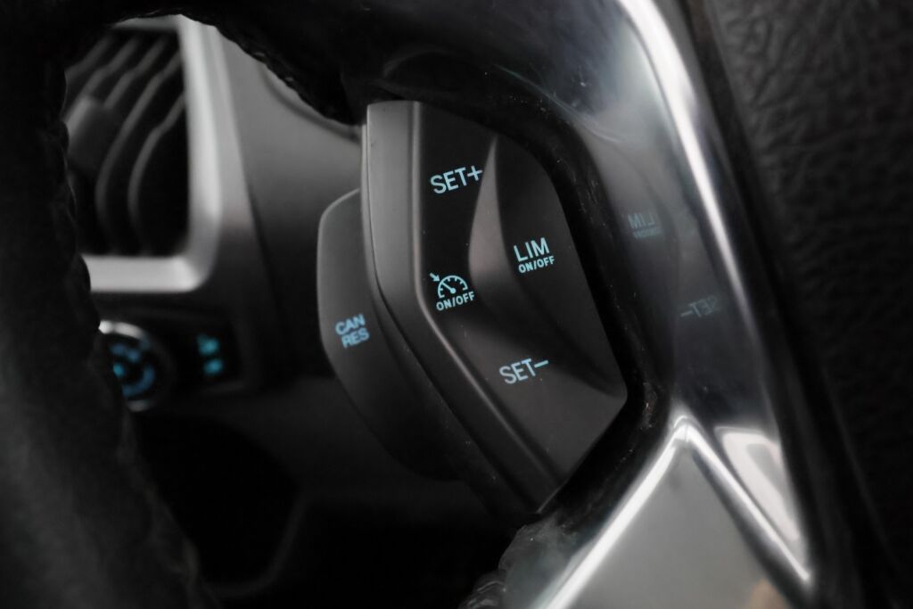 Ford Transit Custom 2016 Musta