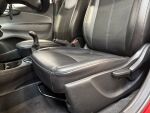 Opel Karl 2016 Punainen