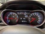 Opel Karl 2016 Punainen