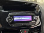 Opel Karl 2016 Punainen