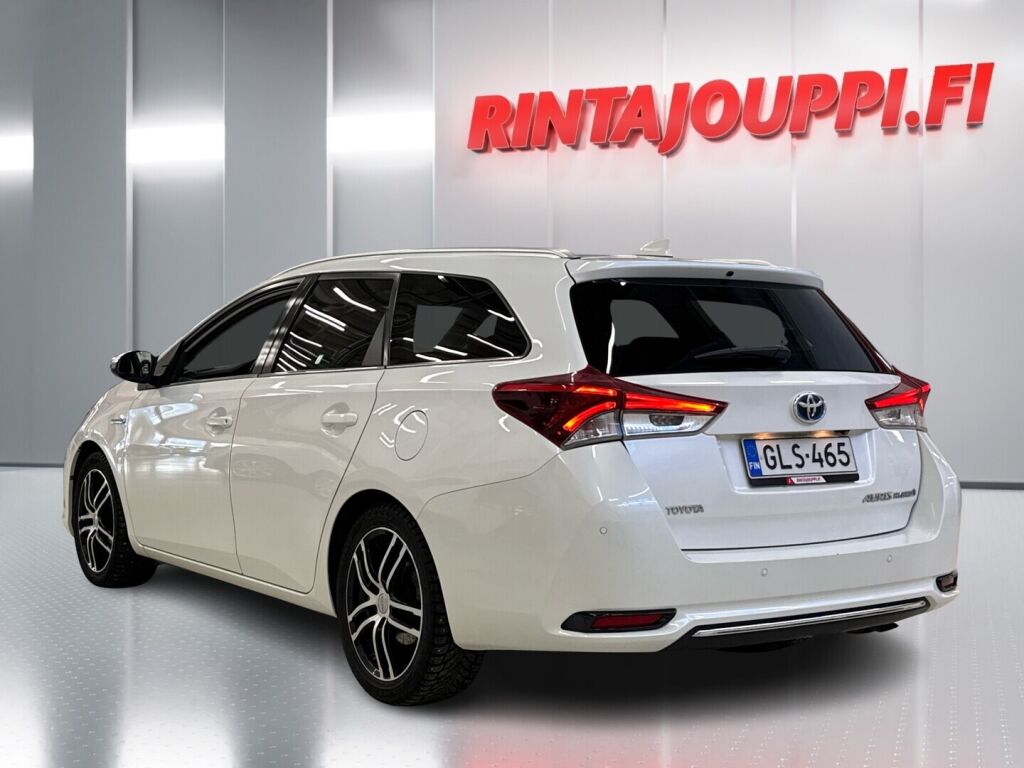 Toyota Auris 2015 Valkoinen