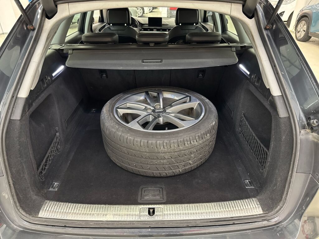 Audi A4 2016 Vihreä