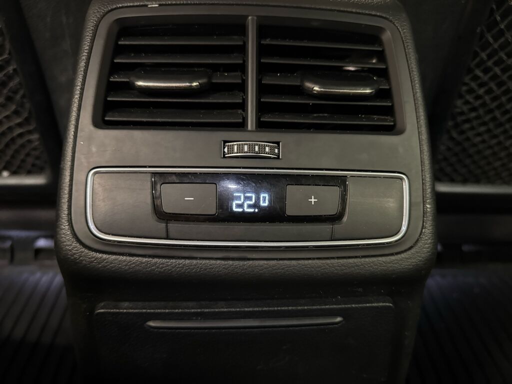 Audi A4 2016 Vihreä