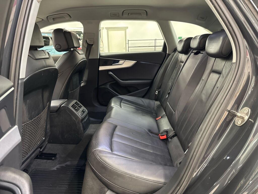 Audi A4 2016 Vihreä