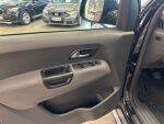 Volkswagen Amarok 2015 Musta