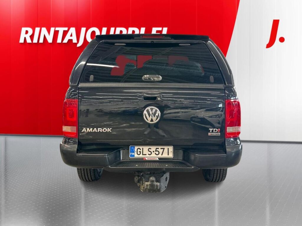 Volkswagen Amarok 2015 Musta