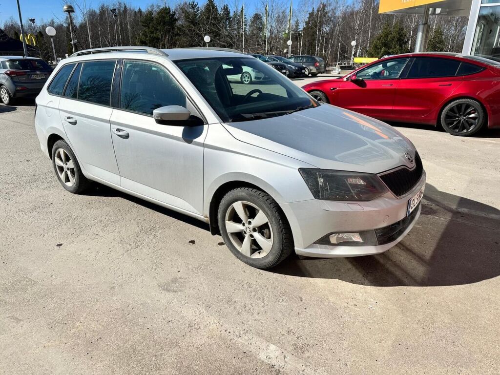 Skoda Fabia 2016 Harmaa
