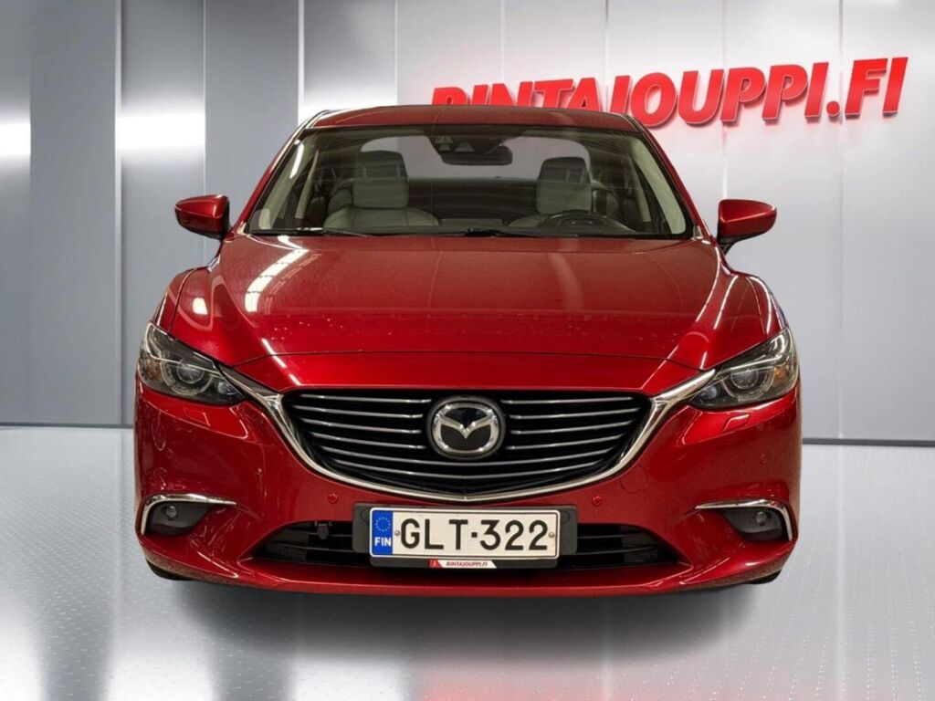 Mazda 6 2016 Metallinhohto Punainen