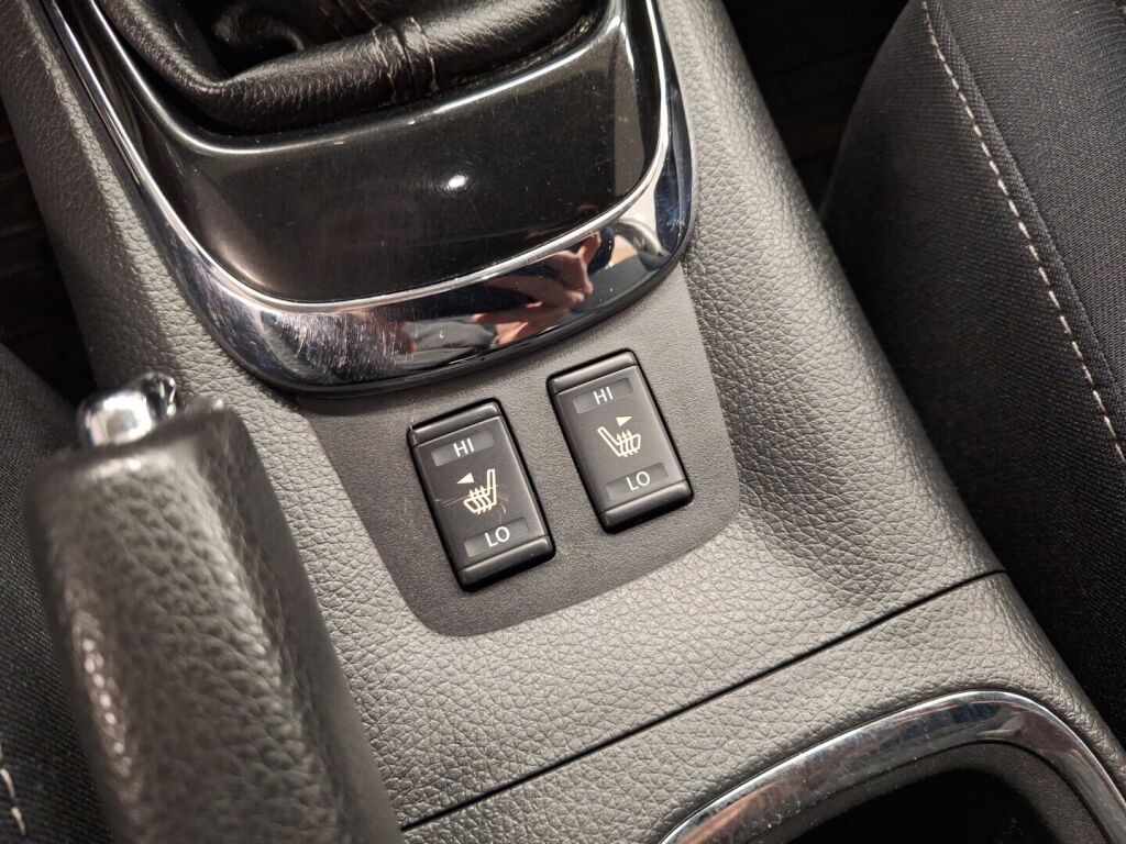 Nissan Pulsar 2016 Valkoinen