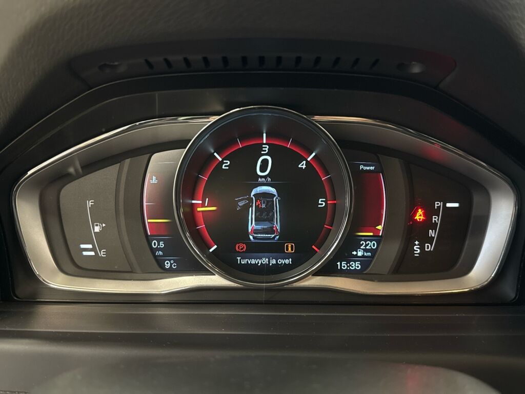 Volvo V70 2016 Ruskea