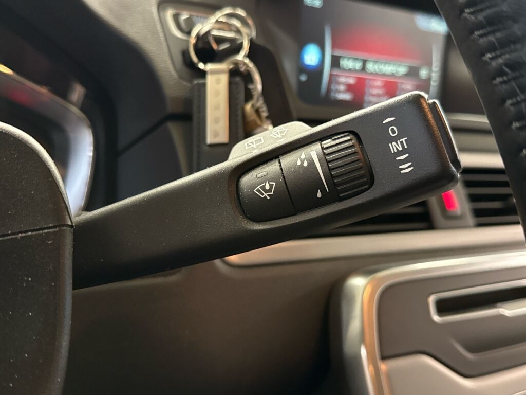 Volvo V70 2016 Ruskea