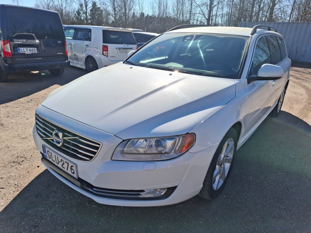 Volvo V70 2013 Valkoinen