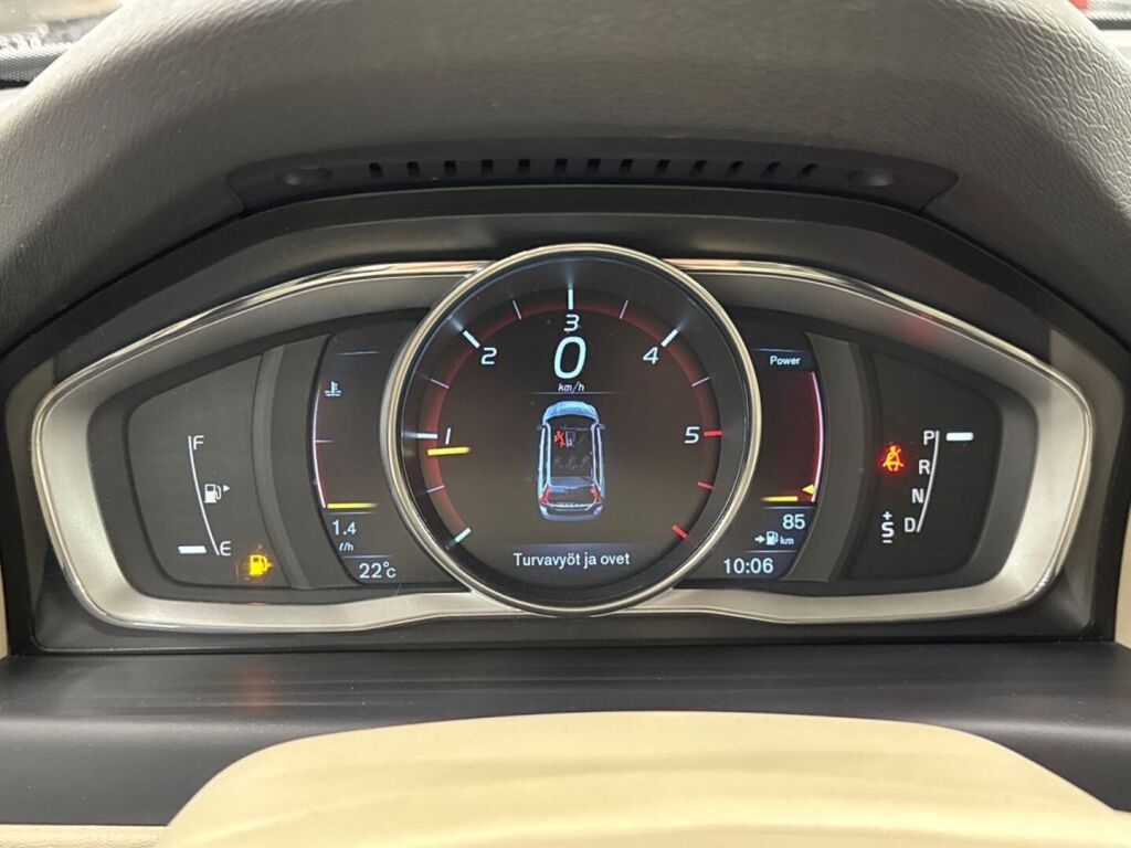 Volvo V70 2015 Valkoinen