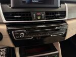 BMW 216 2016 Musta